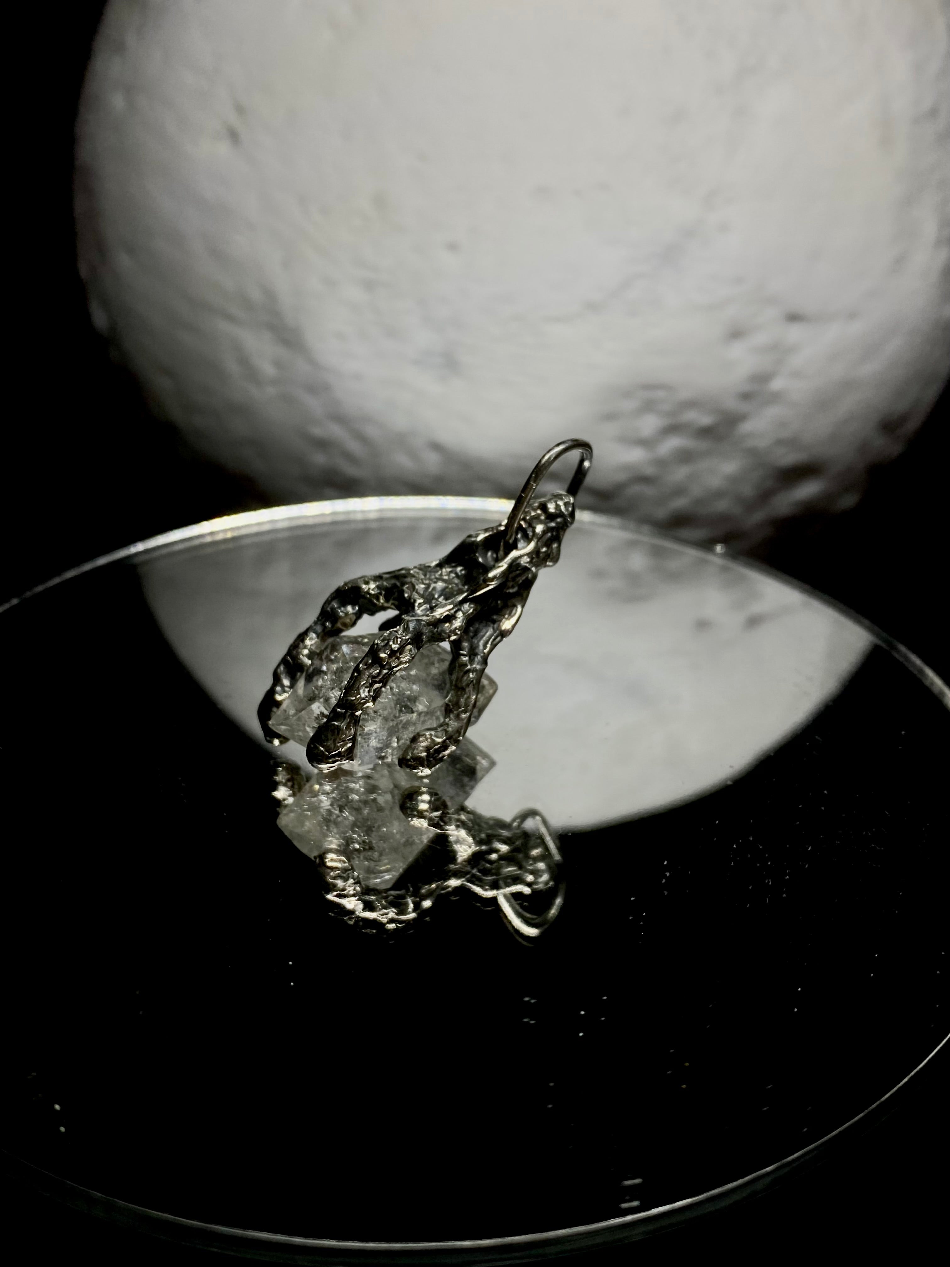 THE TRIAL - #03 ALIEN'S CLAWS