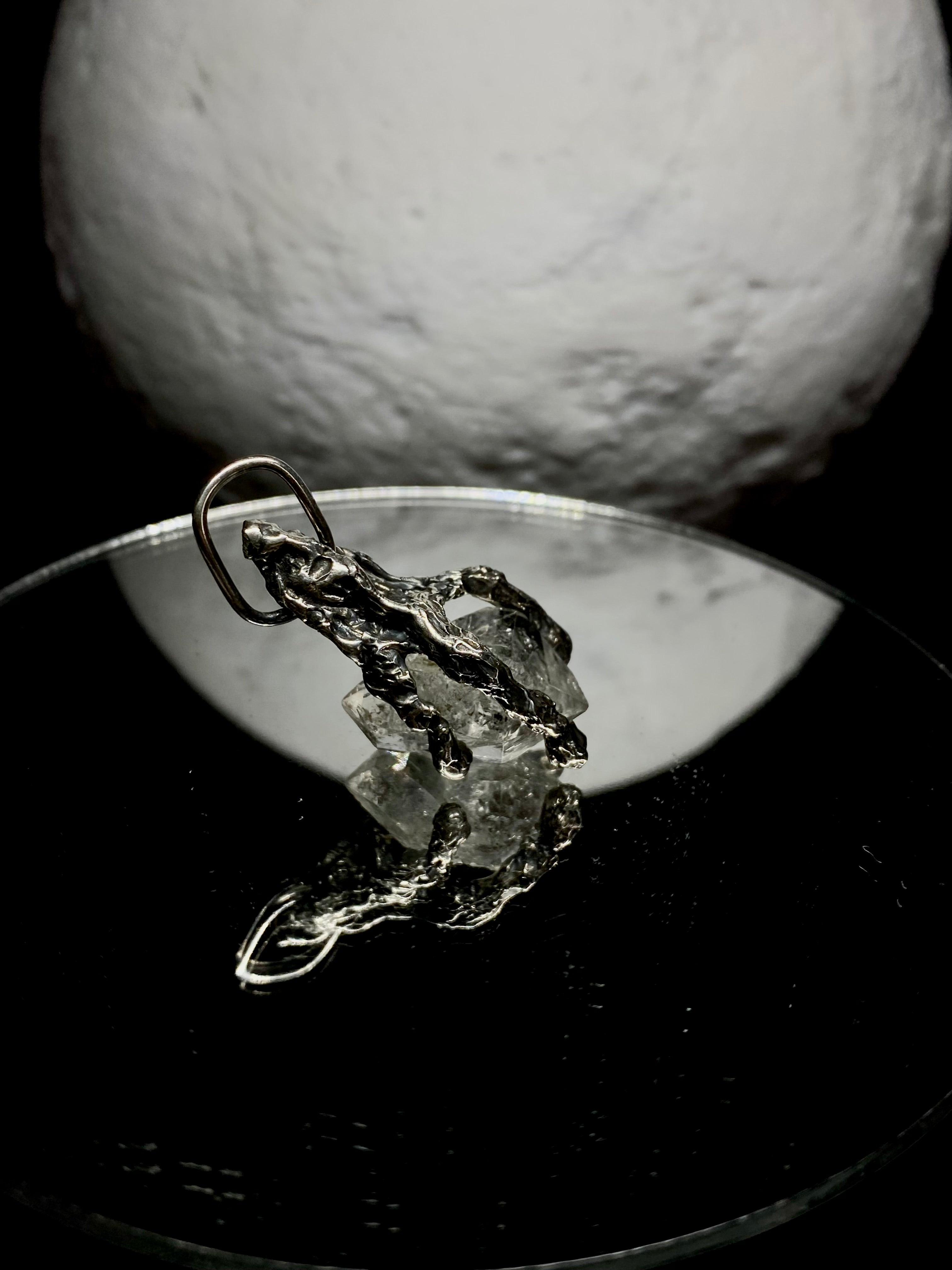 THE TRIAL - #03 ALIEN'S CLAWS
